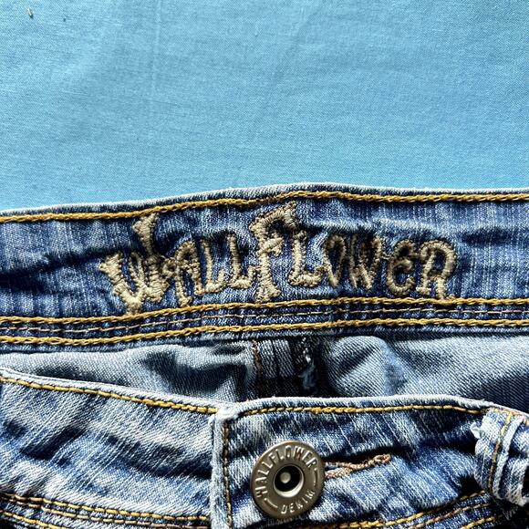 Wall Flower Y2k Low Rise Micro Mini Shorts 11 Pop Culture Grunge Trashy Mcbling - Picture 3 of 7